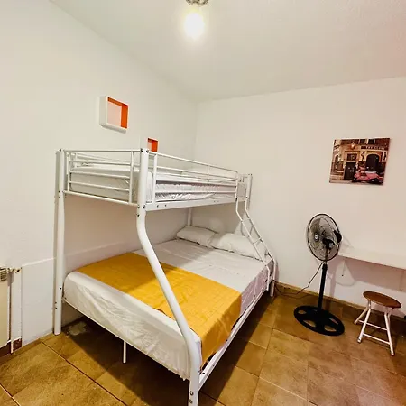 Punta Me Rooms In Madrid Downtown Exterior photo