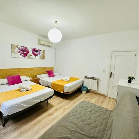 Punta Me Rooms In Madrid Downtown Exterior photo