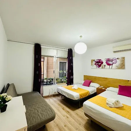 Punta Me Rooms In Madrid Downtown Exterior photo