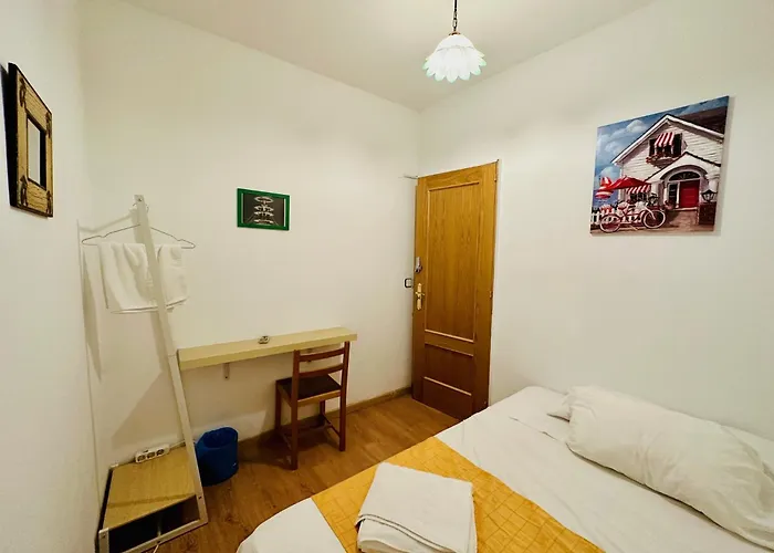 Punta Me Rooms In Madrid Downtown